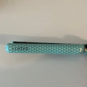 Cortex Hair Straightener in Mermaid Scale Color